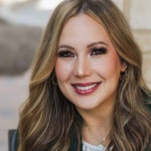 Meet your Posher, Melanie